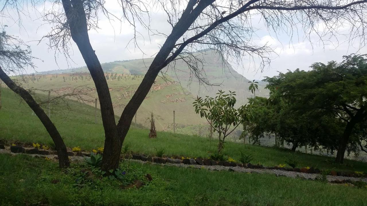 Вілла Maili Saba Camp Накуру Екстер'єр фото